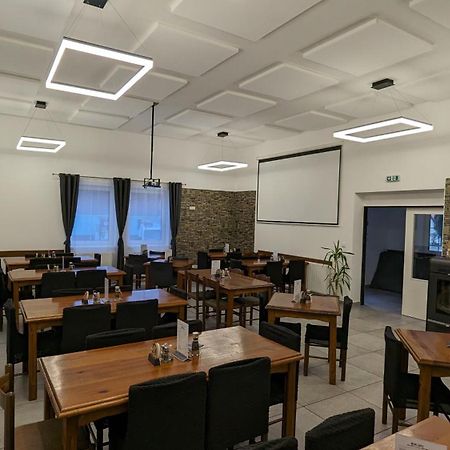 Apartmany Na Kovarne Rajov Zlata Koruna Exterior photo