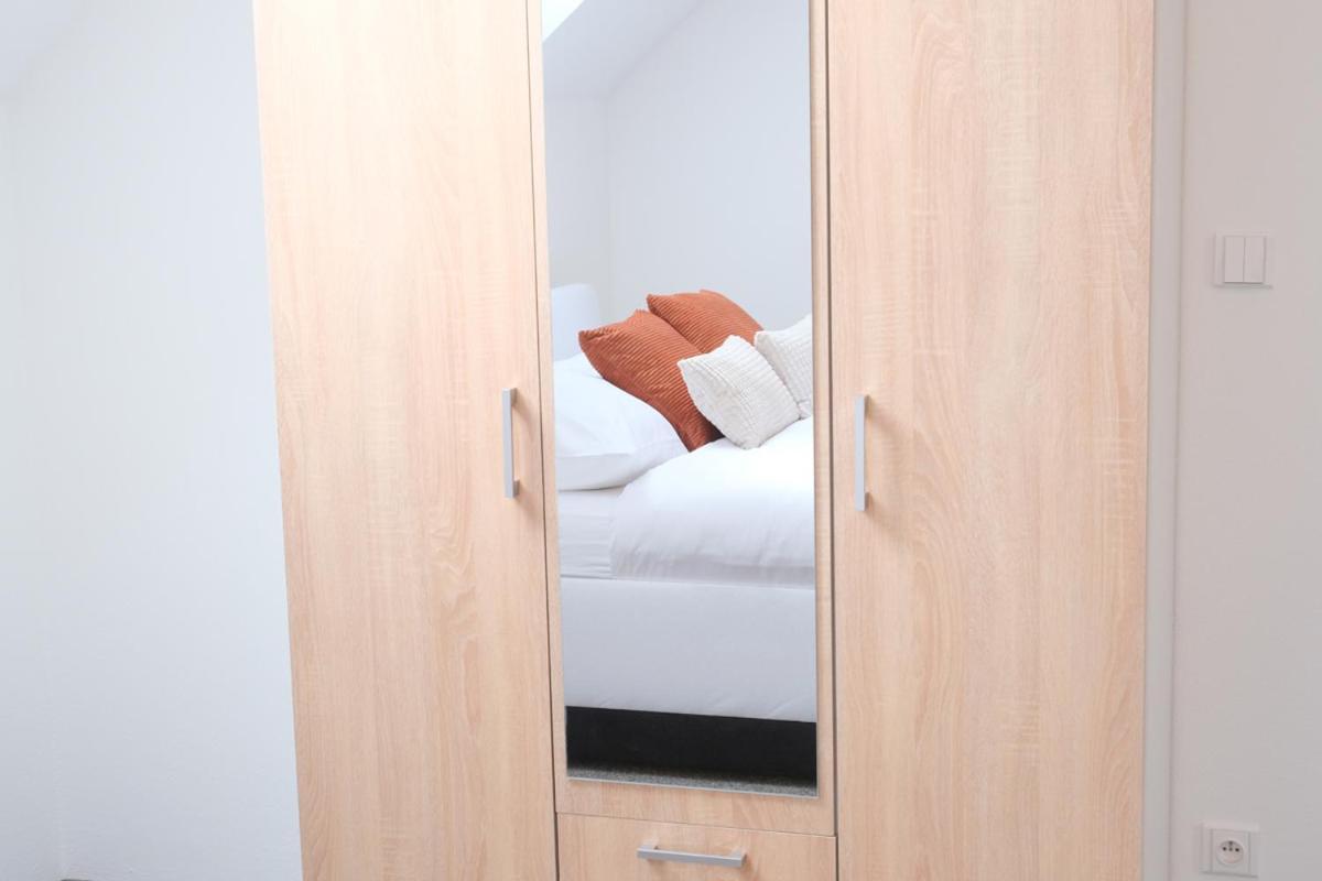 Apartmany Na Kovarne Rajov Zlata Koruna Exterior photo